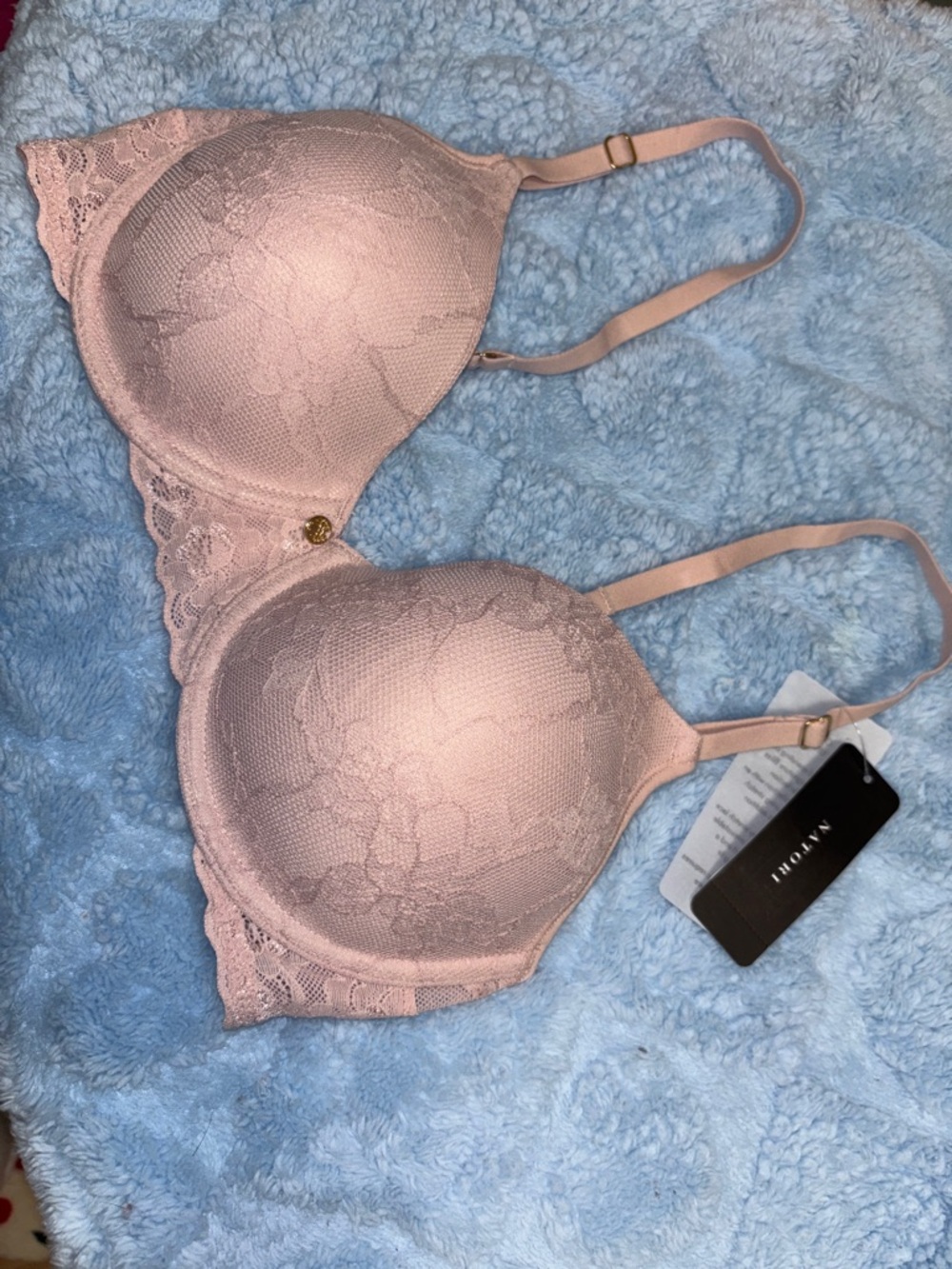 Natori Lace-Detail Push-Up Bra in Soft Pink